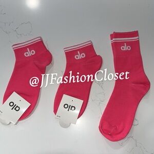 Vibrant Pink Athletic Socks Set